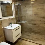 Leonorus Appartement *